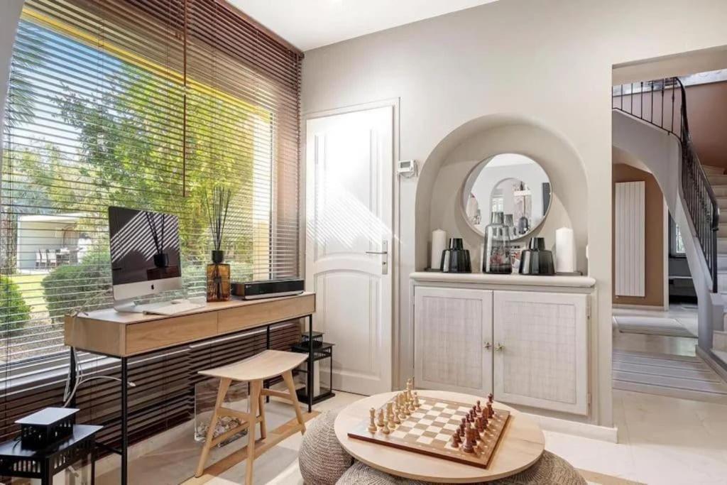 Grande Villa St-Tropez Area Avec Piscine Chauffee 가신 외부 사진