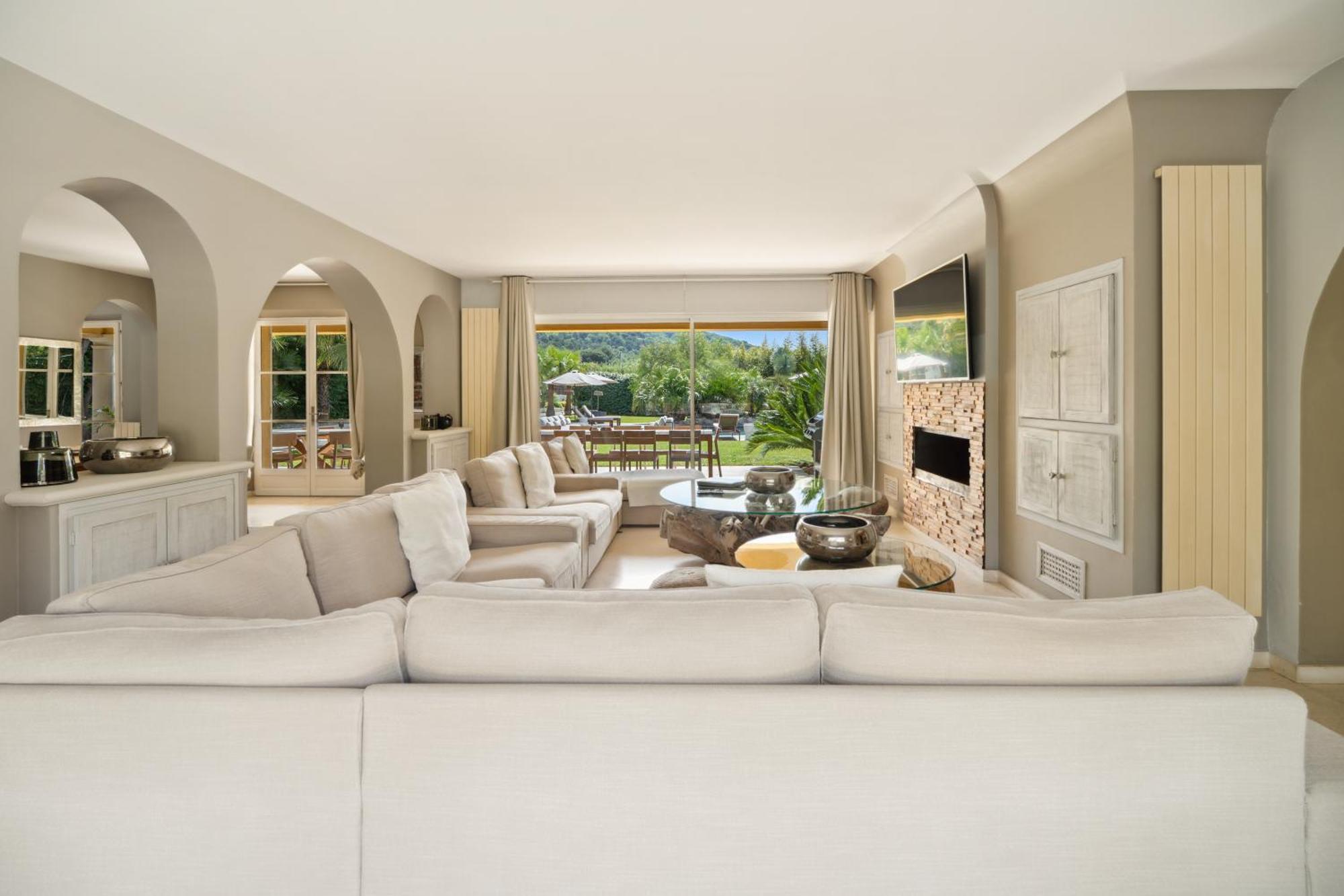 Grande Villa St-Tropez Area Avec Piscine Chauffee 가신 외부 사진